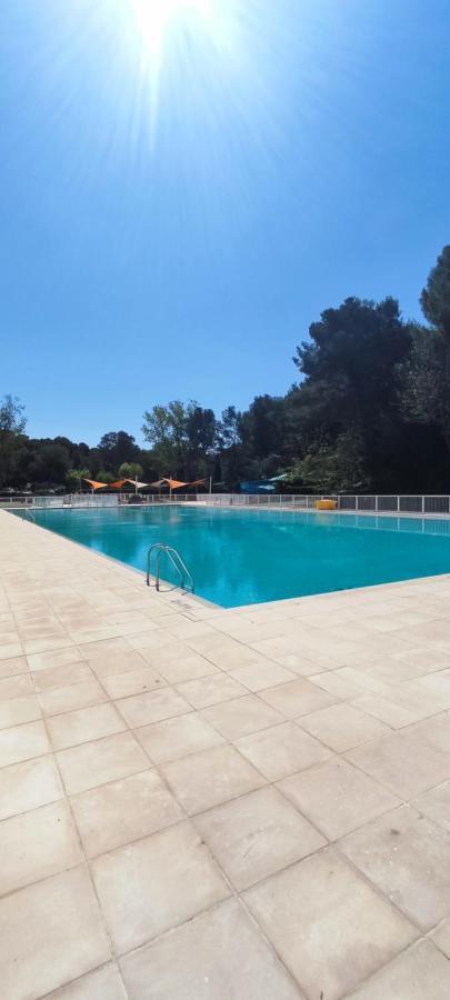 Bel Appartement Avec Piscine Proche Des Plages Six-Fours-les-Plages Eksteriør billede